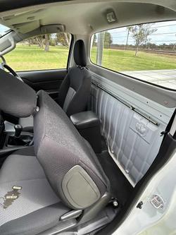 2022 Mitsubishi Triton GLX