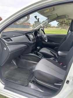 2022 Mitsubishi Triton GLX