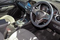 2018 Holden
Equinox LT