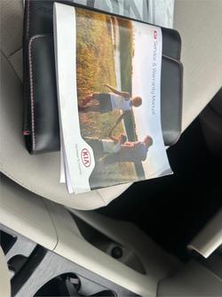 2017 KIA
                CARNIVAL S