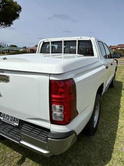 2024 Mitsubishi Triton GLX