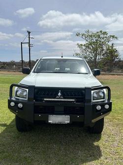 2024 Mitsubishi Triton GLX