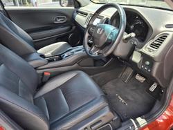 2018 Honda
                HR-V VTi-L
