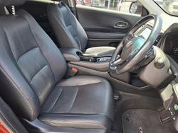 2018 Honda
                HR-V VTi-L