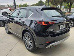 2025 Mazda CX-5 G35 Akera