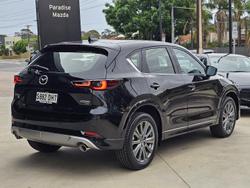2025 Mazda CX-5 G35 Akera
