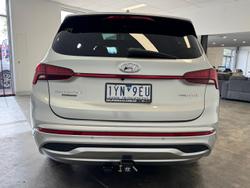 2022 Hyundai
Santa Fe Hybrid Highlander