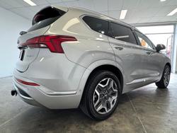 2022 Hyundai
Santa Fe Hybrid Highlander