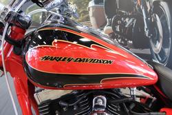 2007 Harley-davidson FXDSE SCREAMIN' EAGLE DYNA RED