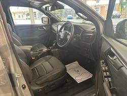 2025 ISUZU D-MAX XT D-MAX MY25.5 4 x 4 CREW UTE XT 3.0L AT Wolfram Grey met.*