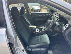 2016 NISSAN X-TRAIL ST (FWD)