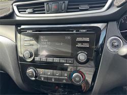 2016 NISSAN X-TRAIL ST (FWD)