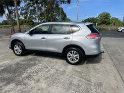 2016 NISSAN X-TRAIL ST (FWD)