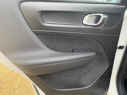 2019 Volvo XC40 T4 Momentum