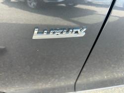 2018 BMW 2 Series 220i Luxury Line