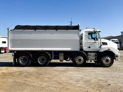 2010 Mack Metro-Liner 8X4 Hardox Steel Tipper Truck