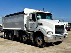 2010 Mack Metro-Liner 8X4 Hardox Steel Tipper Truck