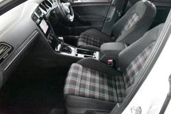 2017 Volkswagen
Golf GTI