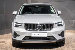 2025 Volvo
                XC40 Ultra B4 Bright