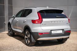 2025 Volvo XC40 Ultra B4 Bright
