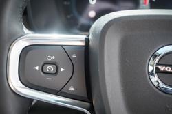 2025 Volvo XC40 Ultra B4 Bright