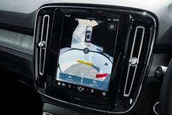 2025 Volvo XC40 Ultra B4 Bright