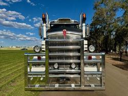 2010 Kenworth
T908 50-Inch Bunk, Cummins Isx, 694K Kms, 18Sp