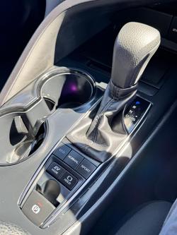 2020 Toyota Camry Ascent AXVH71R White