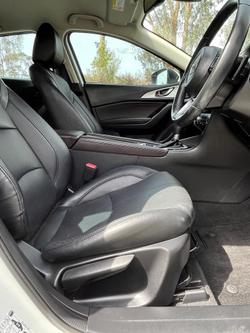 2018 Mazda 3 Touring