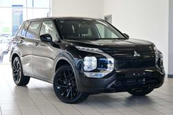 2024 Mitsubishi Outlander Black Edition