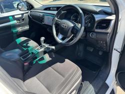 2020 Toyota Hilux SR5 GUN126R 4X4 Dual Range White