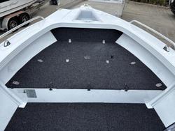 2026 QUINTREX 490 Renegade SC