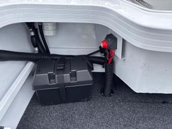 2026 QUINTREX 490 Renegade SC