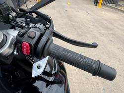 2025 CFMOTO 675 SR-R GREY