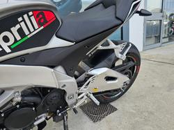 2016 APRILIA TUONO V4 RR Black