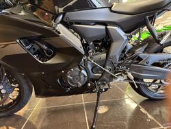 2025 Yamaha 2025 Yamaha 655CC YZF-R7 LAMS BLACK