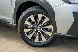 2025 Subaru Outback AWD Touring XT