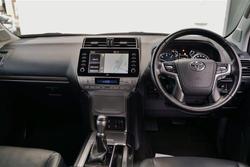 2021 Toyota Landcruiser Prado VX