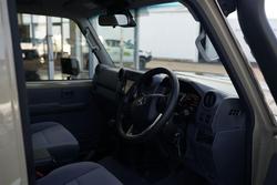 2025 Toyota Landcruiser GXL