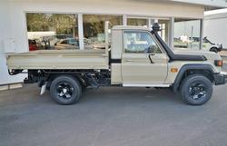 2025 Toyota Landcruiser GXL