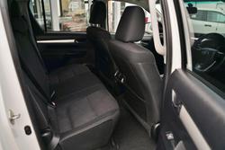 2018 Toyota Hilux SR5