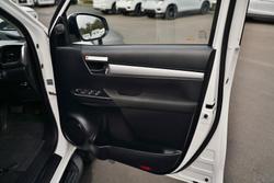 2018 Toyota Hilux SR5