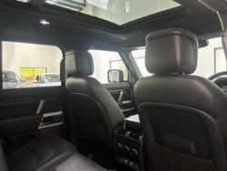 2023 Land Rover Defender 110 D300 X-Dynamic HSE L663 MY23.5 AWD Santorini Black