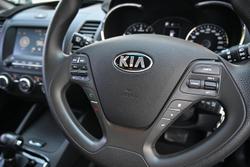 2016 Kia
Cerato S