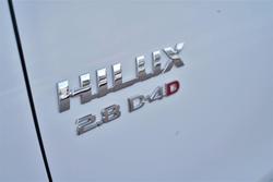 2022 Toyota Hilux SR