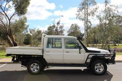 2015 Toyota
Landcruiser GXL