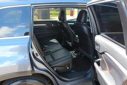 2019 Toyota
                Kluger GXL