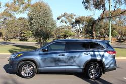 2019 Toyota
                Kluger GXL