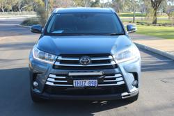 2019 Toyota
                Kluger GXL