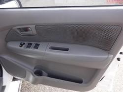 2011 Toyota Hilux SR